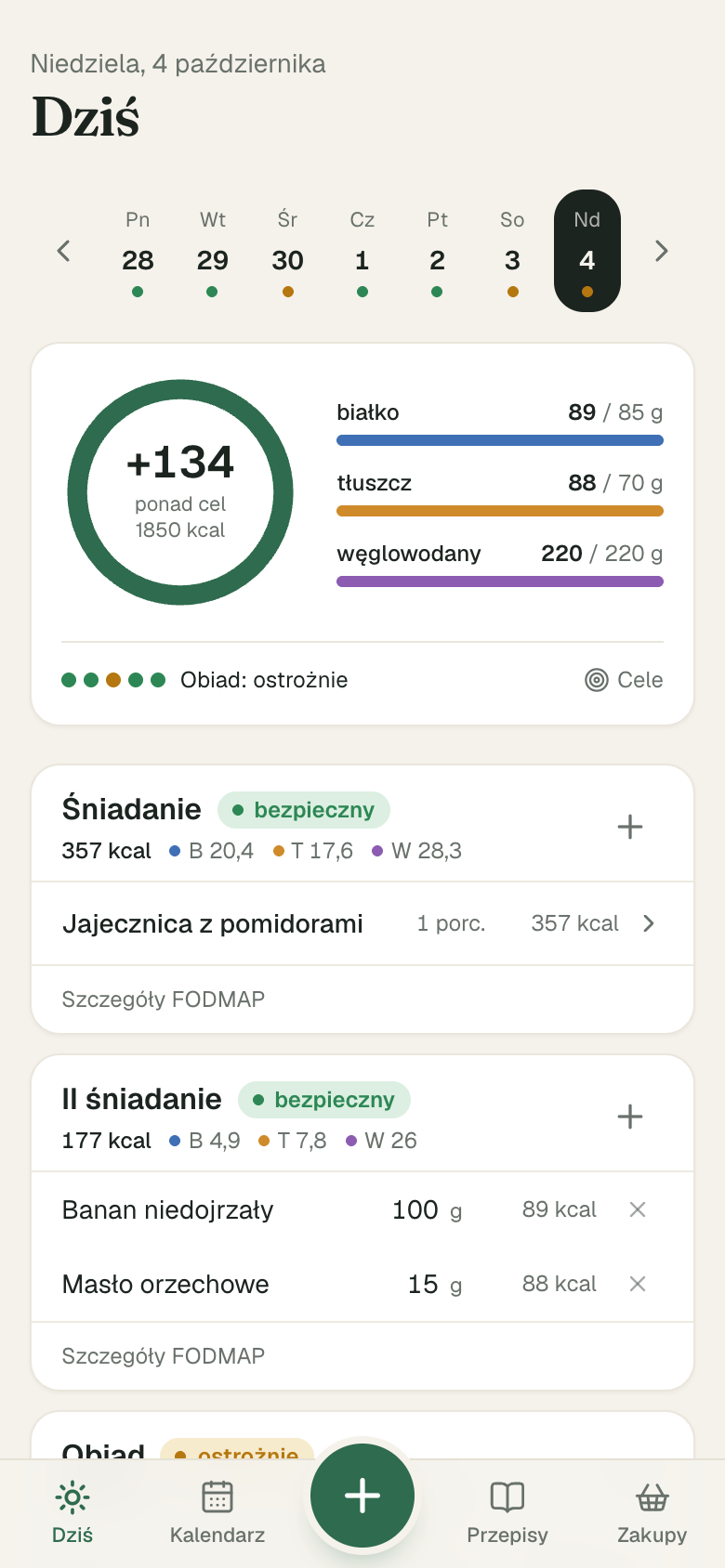 Today screen: calories left, protein, fat and carbs, and each meal with a FODMAP label.